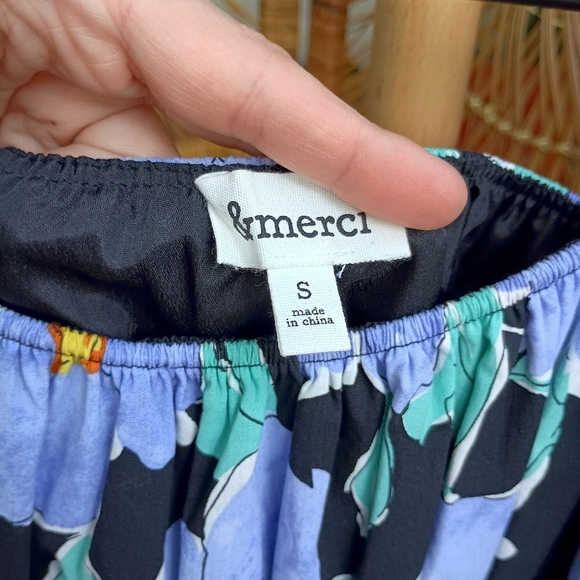 Floral Puff Sleeve Dress_Small - Picture 6 of 8